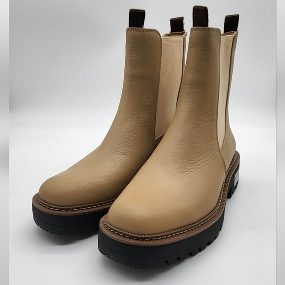 22- Sam Edelman Laguna Chelsea Waterproof Boots Sesame Leather Size 9.5 M NWT - Picture 3 of 16